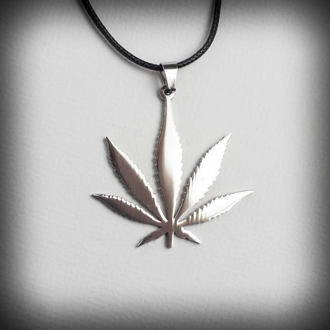 Медальон конопля марихуана лайт