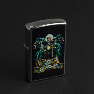 Бензинова запалка на Iron Maiden