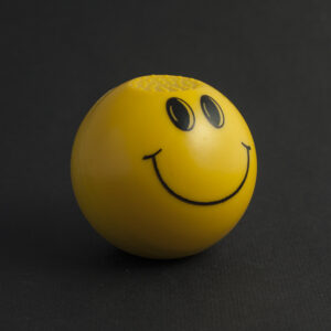 Страхотен гриндер със Smiley face