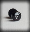 Черна обеца ухо тип флеш 1.2mm с череп и надпис Danger