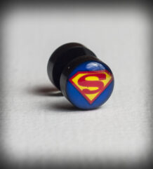 Черна обеца за ухо имитация на флеш Superman от стомана