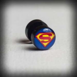 Черна обеца за ухо имитация на флеш Superman от стомана