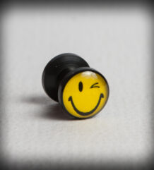 акрилен флеш тапа с намигащо smiley 5 мм