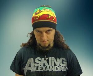 Зимна мъжка шапка Rasta в ямайски цветове с Лъва на Юда