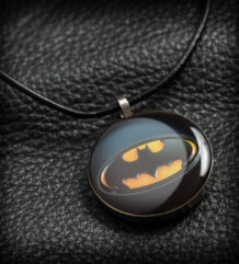 Унисекс медальон Батман The Dark Knight тъмен дизайн