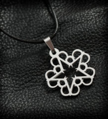 Медальон със знака на Black Veil Brides