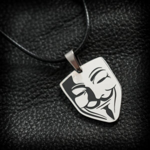 Стоманен метален медальон Anonymous с маската на Гай Фокс и черна връзка