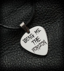 Медальон за китара на Bring Me The Horizon
