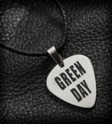 Нео пънк модел медальон на Green Day