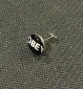 Хип хоп обеца за ухо с логото на OBEY