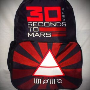 Черна евтина раница за училище с червен надпис 30 Seconds to Mars и триъгълен графичен символ