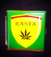 Табакера с тревичка и надпис Rasta