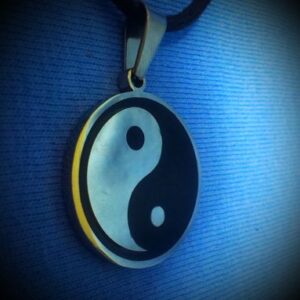 Медальон Ин и Ян – Символ на Баланса - Hover Image