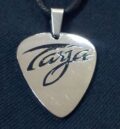 Стоманен медальон на Tarja с перце
