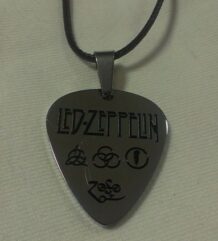 Уникален медальон перце на Led Zeppelin