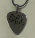 Стоманен медальон на Pierce the Veil
