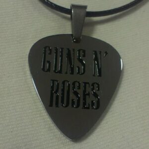Страхотен медальон перце на Guns n Roses