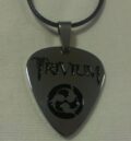 Страхотен медальон перце на Trivium