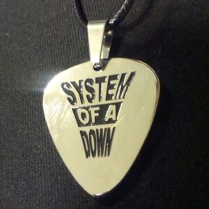 Стоманен медальон на System of a down