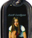 Плочка с гума на Avril Lavigne