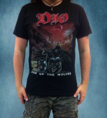 Тениска на Dio от Lock Up The Wolves