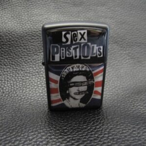 Черна бензинова запалка на Sex Pistols