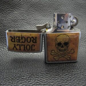 Уникална сива запалка с Jolly Roger - Hover Image