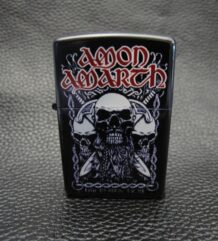 Уникална запалка на Amon Amarth с черепи