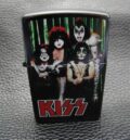 Запалка с цветна картина на KISS с групата