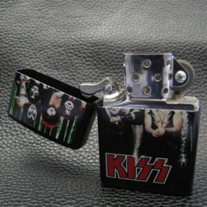Запалка с цветна картина на KISS с групата - Hover Image