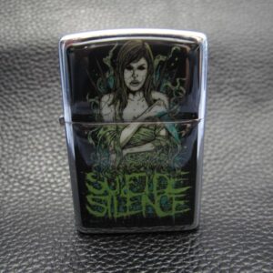 Невероятна запалка на Suicide Silence