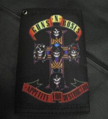 Портфейл на Guns N Roses с черепи
