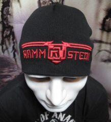 Зимна мъжка шапка Rammstein в черно с червена 3D бродерия