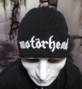 Черна зимна плетена шапка с бяла бродерия на Motörhead