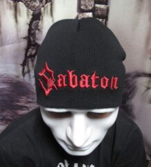 Зимна мъжка шапка Sabaton в черно с червена 3D бродерия