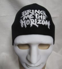Черна зимна мъжка шапка с бяла бродерия на Bring Me The Horizon
