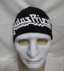 Зимна мъжка шапка Judas Priest в черен цвят с бяла 3D бродерия
