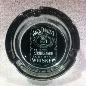 Стъклен пепелник на Jack Daniel`s