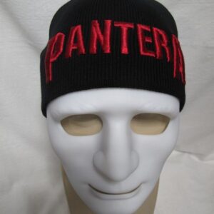 Черна зимна мъжка шапка с червена бродерия на Pantera