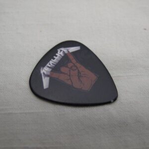 Перце за китара на Metallica с метъл ръка