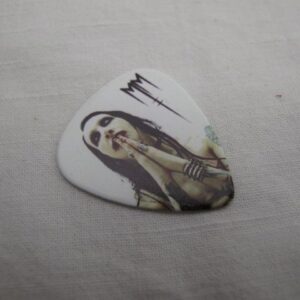 Перце за китара на Marilyn Manson