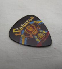 Перце за китара на Sabaton с короната