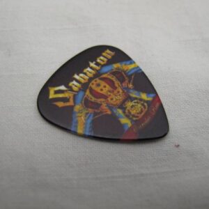 Перце за китара на Sabaton с короната
