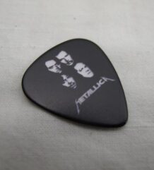 Черно перце за китара на Metallica с групата