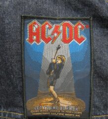 Везана рок нашивка AC/DC Let There Be Rock с Ангус Йънг