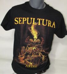 Невероятна тениска на Sepultura от Arisе
