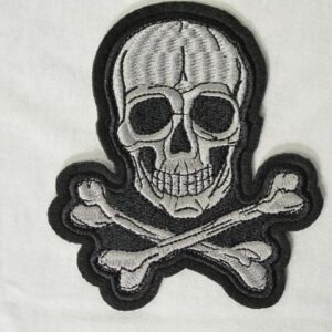 Бродирана нашивка с череп Skull and Bones - Hover Image