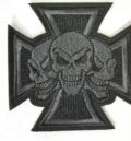 Метъл нашивка Iron Cross Skulls 3D рокерски кръст с черепи