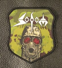 метъл нашивка Sodom везана за яке