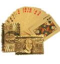 карти за игра със 100 доларова банкнота